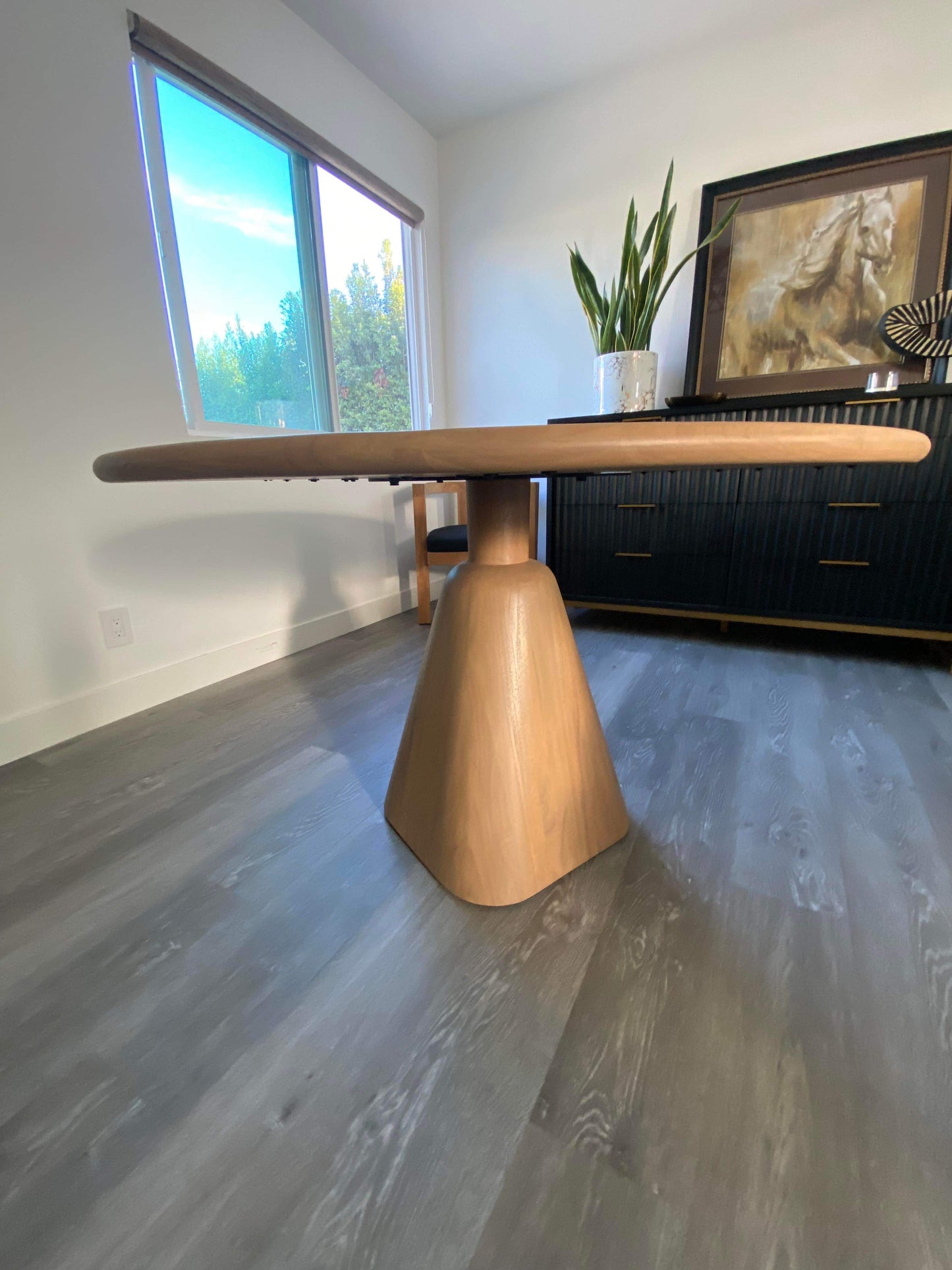 SOLID OAK COASTAL ROUND DINING TABLE 48” ARTICLE