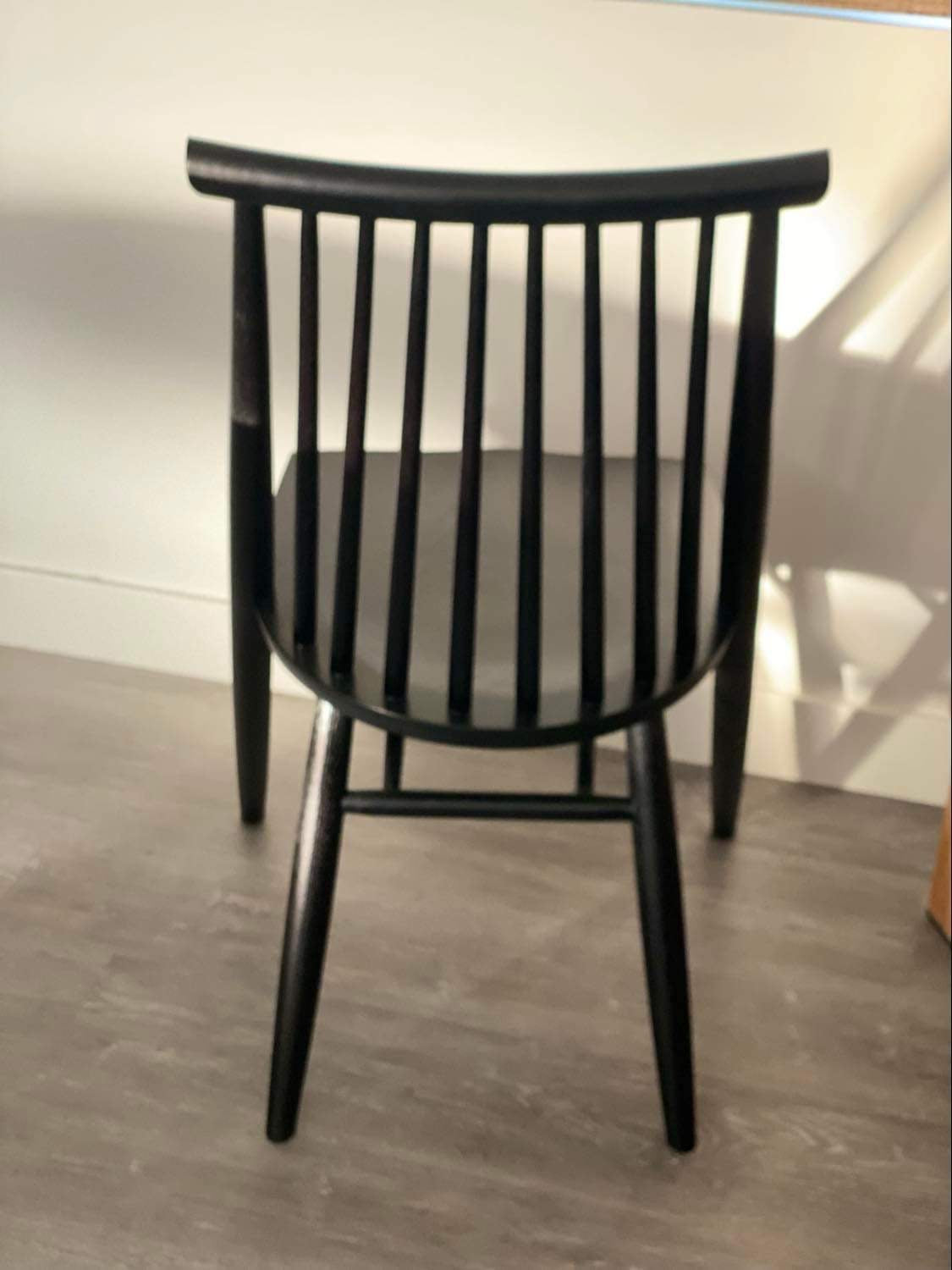 4 BLACK SOLID OAK DINING CHAIRS ARTICLE